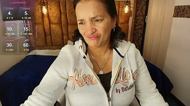 MarilynMiilf  online show from 05-13-26, 07:32