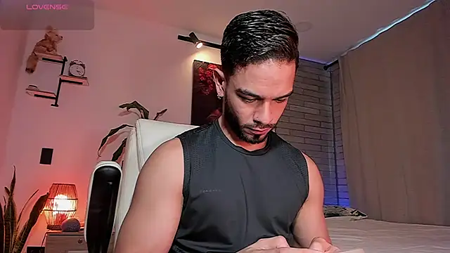 Snapshot of Josseph1_ chatting on 07-14-26, 10:49 Josseph1 online show from 07-14-26, 10:49