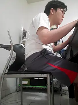 ksshp9502 online show from 12-03-25, 04:28