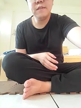 ksshp9502 online show from 04-12-26, 08:50