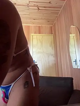 Snapshot of AliceStone19 chatting on 03-16-26, 05:48 AliceStone19 online show from 03-16-26, 05:48