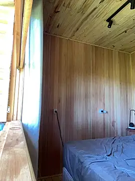 AliceStone19 online show from 12-17-25, 05:40