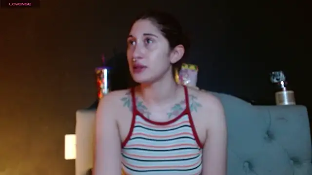 Red-moon1 online show from 04-16-26, 04:02