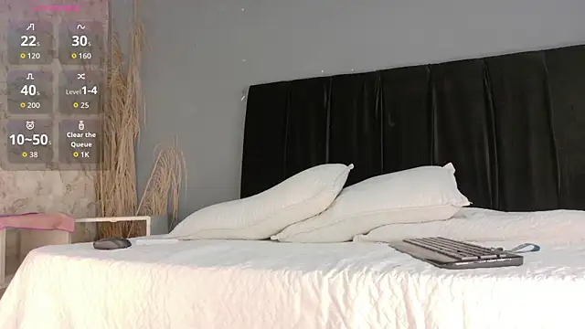 Megan browns1 online show from 10-20-25, 01:11