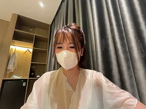 Snapshot of Onee-Chew chatting on 06-07-26, 04:12 Onee-Chew online show from 06-07-26, 04:12
