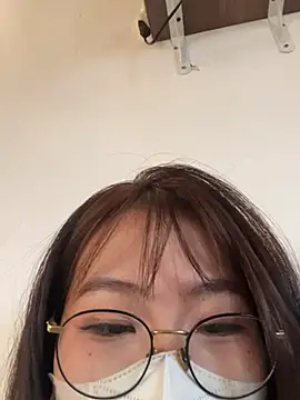 Onee-Chew online show from 03-04-26, 09:50