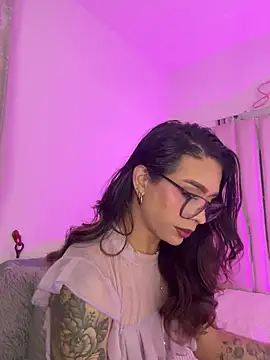 Samantha Bernardo online show from 03-28-26, 04:02