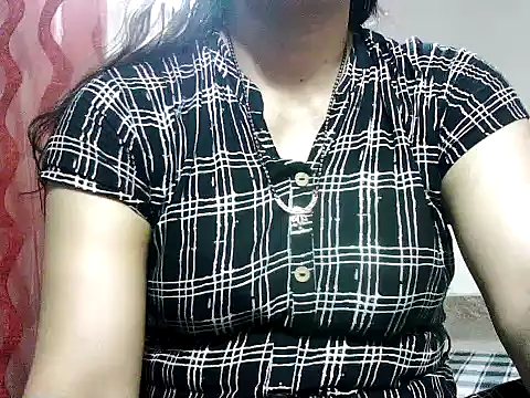 Snapshot of RukminiNew chatting on 04-26-26, 12:24 RukminiNew online show from 04-26-26, 12:24