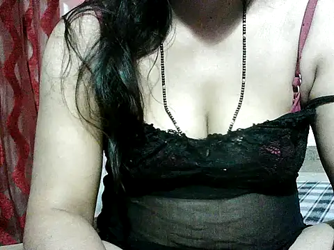 Snapshot of RukminiNew chatting on 02-21-26, 11:01 RukminiNew online show from 02-21-26, 11:01