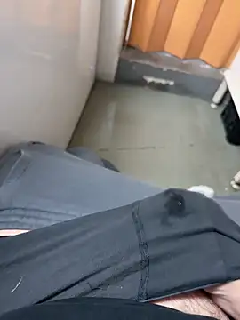 Snapshot of buri232 chatting on 02-21-26, 01:02 buri232 online show from 02-21-26, 01:02