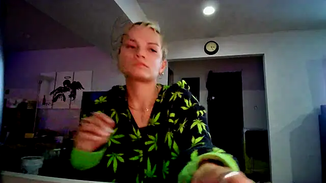 Snapshot of forbidden_lust2 chatting on 10-11-25, 08:26 forbidden lust2 online show from 10-11-25, 08:26