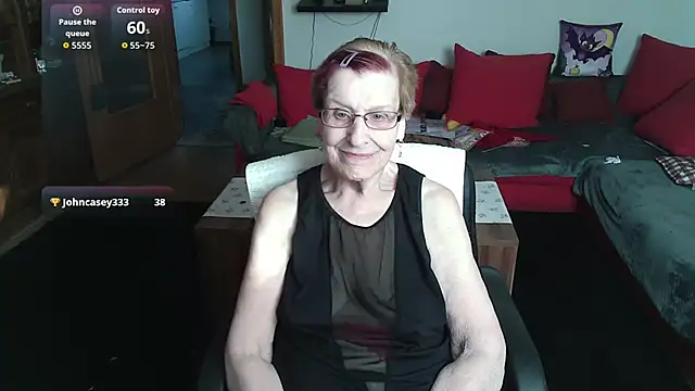 HeisseomaOriginal online show from 03-19-26, 08:14