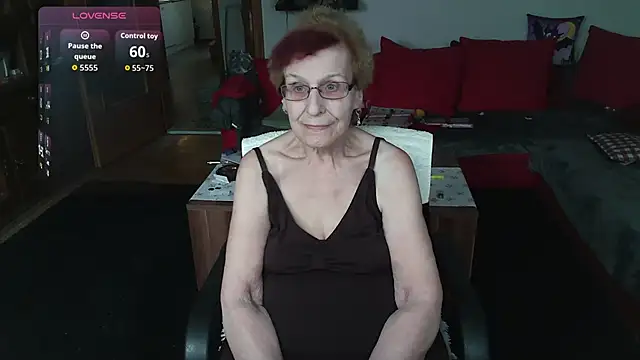 HeisseomaOriginal online show from 02-10-26, 08:24