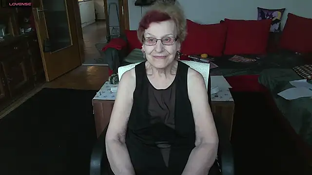 HeisseomaOriginal online show from 02-24-26, 08:15