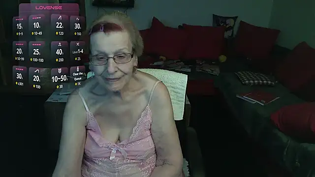 HeisseomaOriginal online show from 01-12-26, 08:21