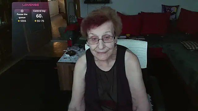 HeisseomaOriginal online show from 02-08-26, 08:12