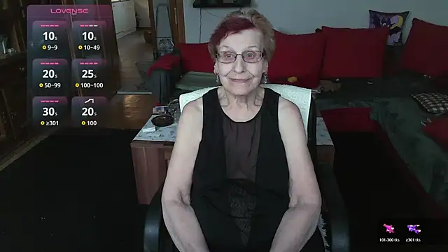 HeisseomaOriginal online show from 02-18-26, 08:22