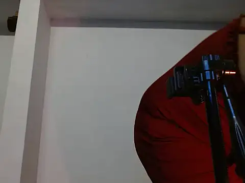 Snapshot of Akhilamolu_the_transsissy chatting on 10-06-25, 06:41 Akhilamolu the transsissy online show from 10-06-25, 06:41