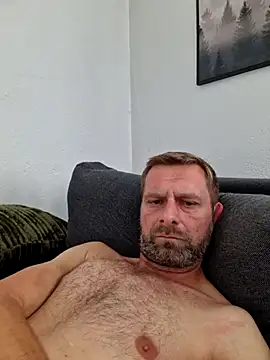 Snapshot of Mjn34 chatting on 07-31-26, 02:37 Mjn34 online show from 07-31-26, 02:37