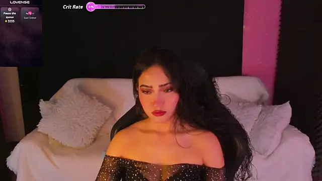 Snapshot of rosario215B chatting on 06-20-26, 03:33 rosario215B online show from 06-20-26, 03:33