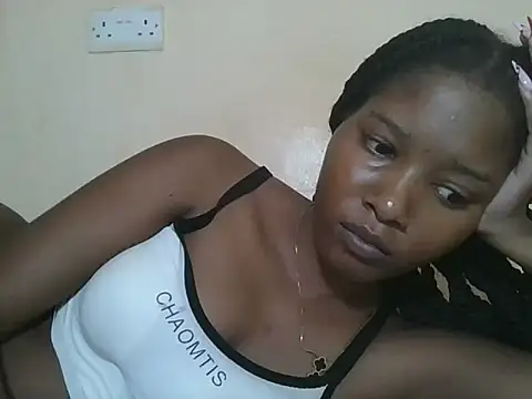 Snapshot of sexyjanett chatting on 03-18-26, 08:17 sexyjanett online show from 03-18-26, 08:17