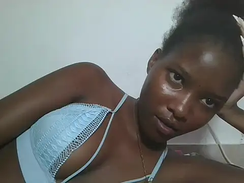 Snapshot of sexyjanett chatting on 07-22-26, 06:43 sexyjanett online show from 07-22-26, 06:43