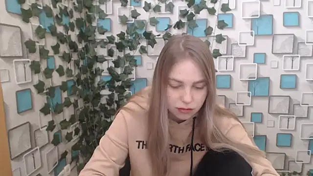 Snapshot of klerkarina chatting on 02-24-25, 05:54 klerkarina online show from 02-24-25, 05:54