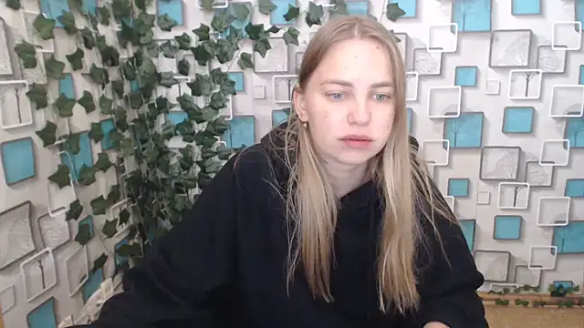 Snapshot of klerkarina chatting on 10-03-25, 05:20 klerkarina online show from 10-03-25, 05:20