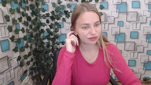 Snapshot of klerkarina chatting on 10-05-25, 05:09 klerkarina online show from 10-05-25, 05:09