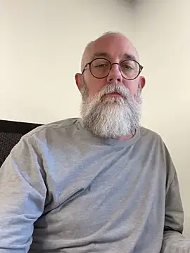 Snapshot of Daddythickcock4 chatting on 01-30-25, 03:29 Daddythickcock4 online show from 01-30-25, 03:29