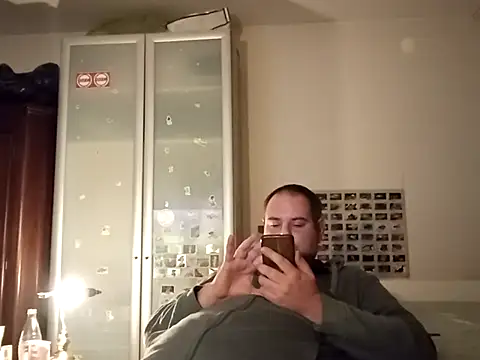 tididi1986 online show from 11-21-25, 06:51