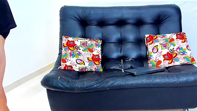 AlfredWalker online show from 02-19-26, 01:41