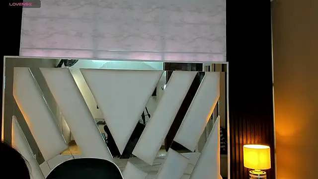 Linda4Petite online show from 11-23-25, 12:59