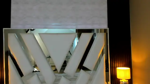 Linda4Petite online show from 02-06-26, 06:15