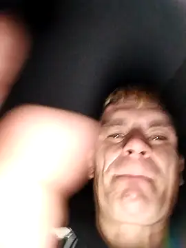 Robertino21cm online show from 11-03-25, 09:29