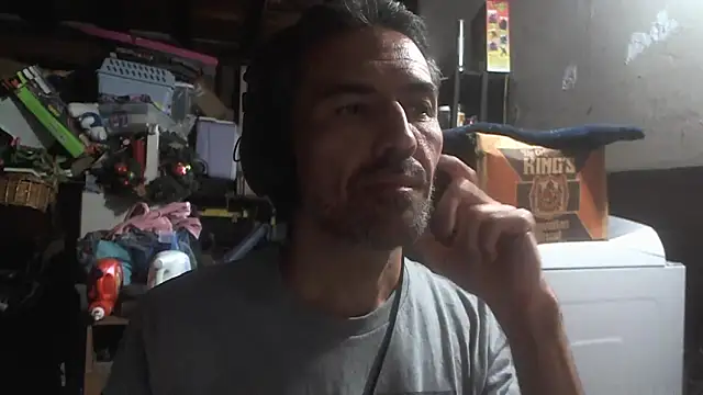 Snapshot of Anarchy_Burger chatting on 05-09-26, 03:59 Anarchy Burger online show from 05-09-26, 03:59