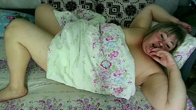 pink dawn online show from 09-19-25, 04:16