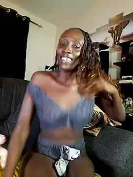 Snapshot of lynnkatrina chatting on 07-29-26, 01:21 lynnkatrina online show from 07-29-26, 01:21