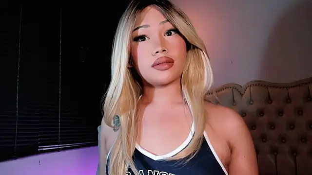 BoaHancockx online show from 11-23-25, 09:14