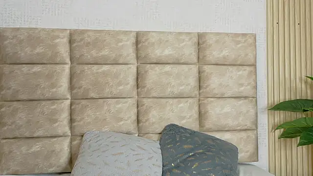 CameronCollins  online show from 04-17-26, 07:38