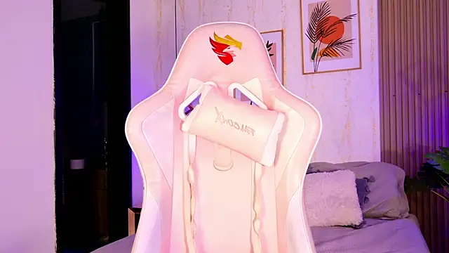 CameronCollins  online show from 02-24-26, 05:25