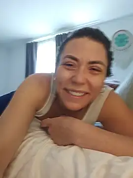 Ellie-L-Elizabeth online show from 06-25-26, 03:39
