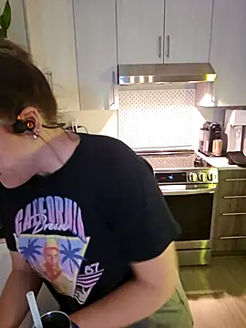 Ellie-L-Elizabeth online show from 09-14-25, 11:27