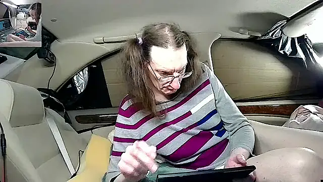 CDAdalyn online show from 10-30-25, 09:07