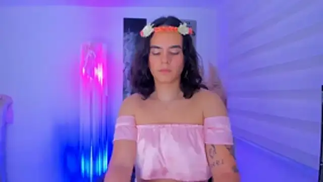 alask pears0 online show from 10-24-25, 12:31