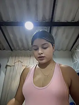 lunablossom  online show from 04-07-26, 08:32