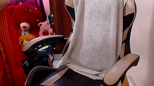 Naughty Kashish online show from 02-07-26, 05:59