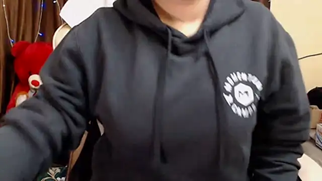 Naughty Kashish online show from 12-02-25, 06:26