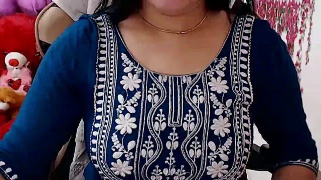 Naughty Kashish online show from 03-31-26, 06:37