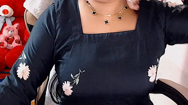 Naughty Kashish online show from 06-27-26, 06:52